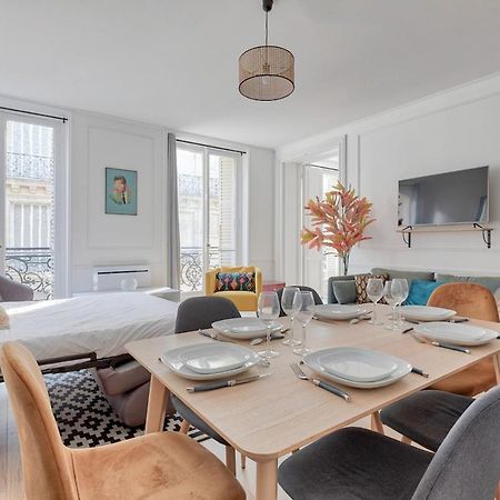 Joli Appartement Champs Elysees - 6P Paris Eksteriør billede